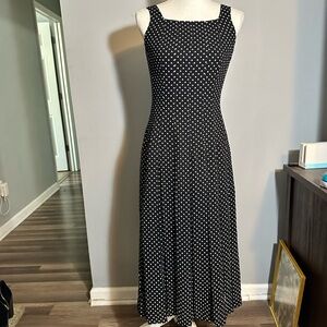 Jessica Howard Vintage 90s Fit Silhouette Polka Dot Dress